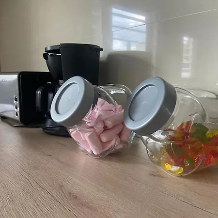 דירה Bright Lovely Quiet Flat Very Centric In Sc