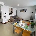 Διαμέρισμα Bright Lovely Quiet Flat Very Centric In Sc *