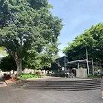 Bright Lovely Quiet Flat Very Centric In Sc